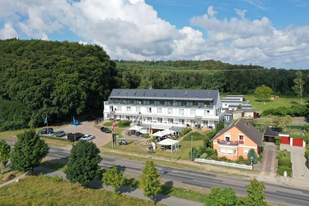 Hotel Koenigslinie 萨斯尼茨 外观 照片
