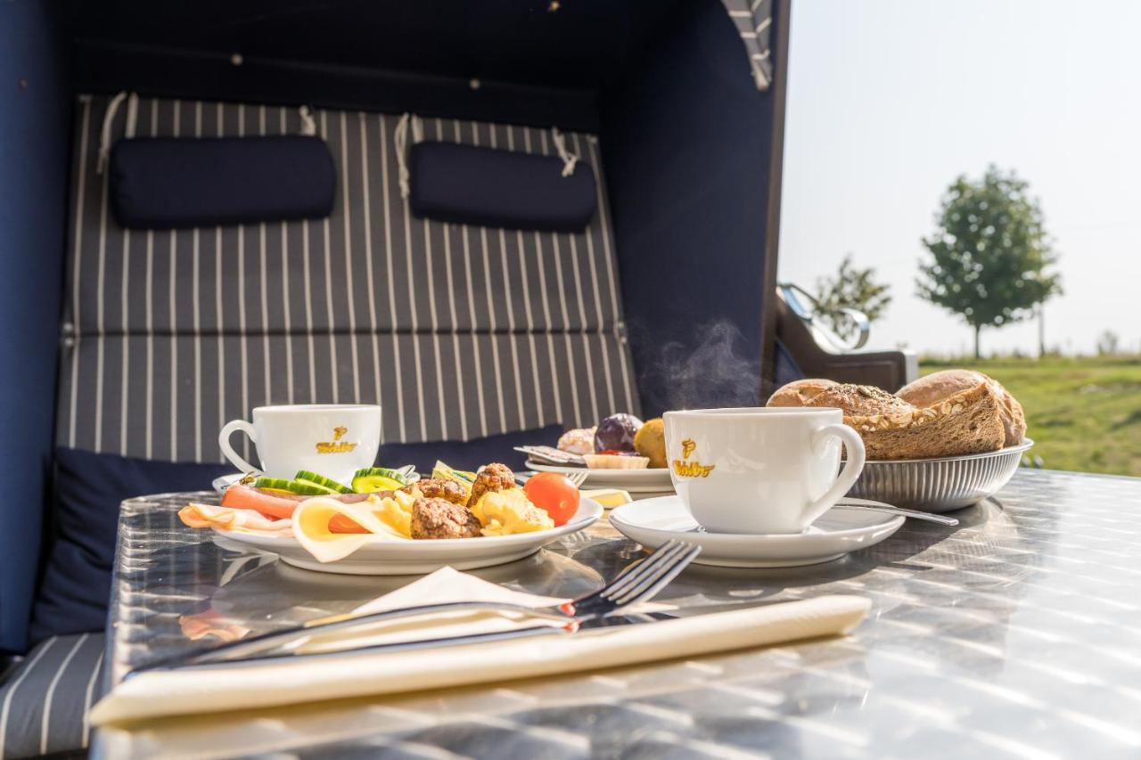 Hotel Koenigslinie 萨斯尼茨 外观 照片